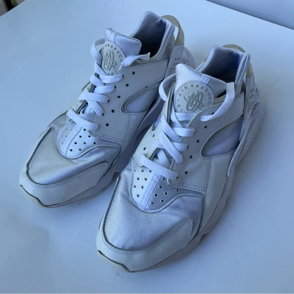 NIKE AIR Huarache, White Pure Platinum for Men, Size 10 - Picture 3 of 8